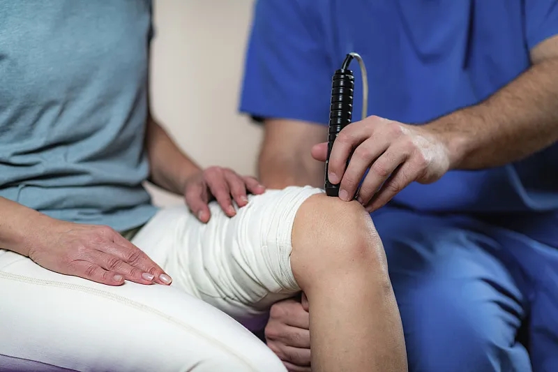 干細(xì)胞治療半月板撕裂的費用是多少？