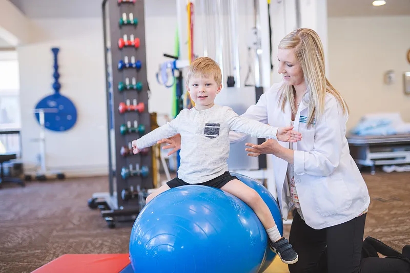 以運(yùn)動(dòng)功能改善為目標(biāo)的干細(xì)胞治療腦癱綜述 以運(yùn)動(dòng)功能改善為目標(biāo)的干細(xì)胞治療腦癱綜述