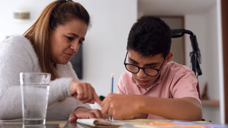 4位腦癱患兒家長(zhǎng)親述:干細(xì)胞治療后的真實(shí)改變與心路歷程 4位腦癱患兒家長(zhǎng)親述:干細(xì)胞治療后的真實(shí)改變與心路歷程